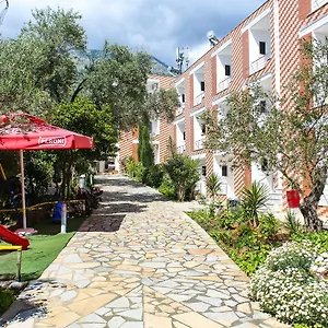 *** Hotel Noan & Albanie