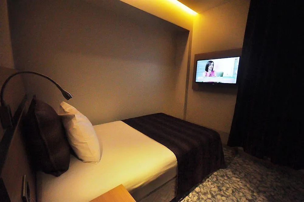 Hotel Osaka Airport Isztambul