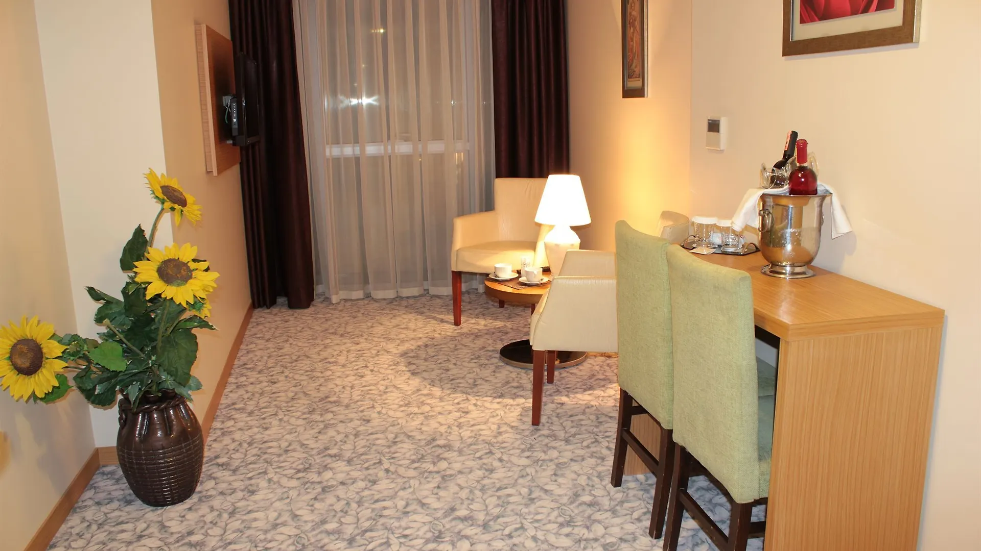 ***  Hotel Osaka Airport Isztambul Törökország